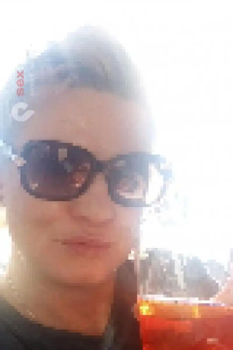 Tantra Künstlerin Sinnlichkeit und Geduld Österreich, Liechtenstein, Graubünden, Schweiz, Balzers