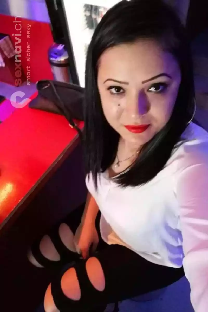 Mirela 🔱 🔱 Castello 🔱 🔱 Schweiz, Luzern , Brunnen, Schwyz