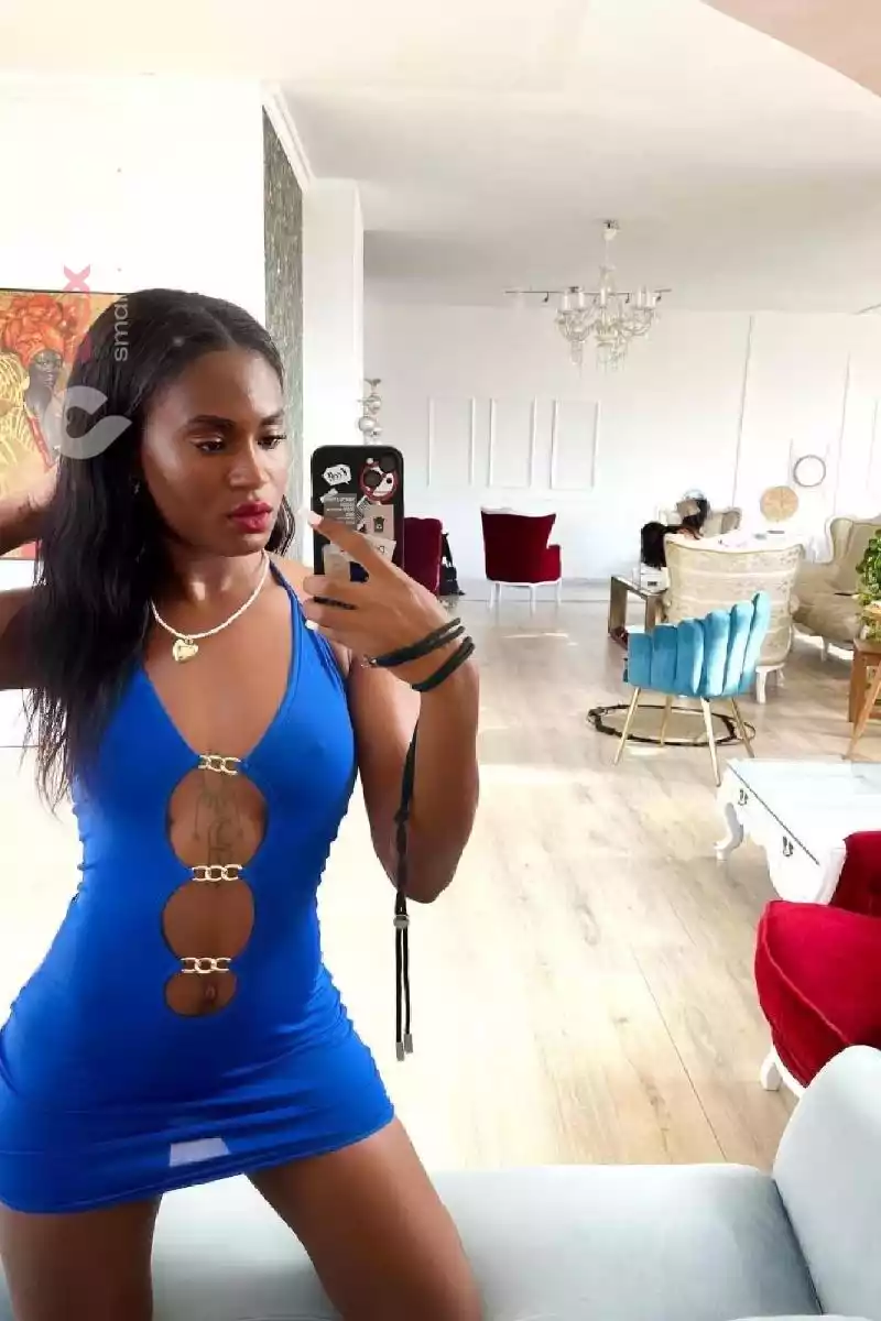 NAOMI LATINA ANAL SEX Jura, Schweiz, Biel/Bienne - Grenchen, Solothurn, La Chaux-de-Fonds