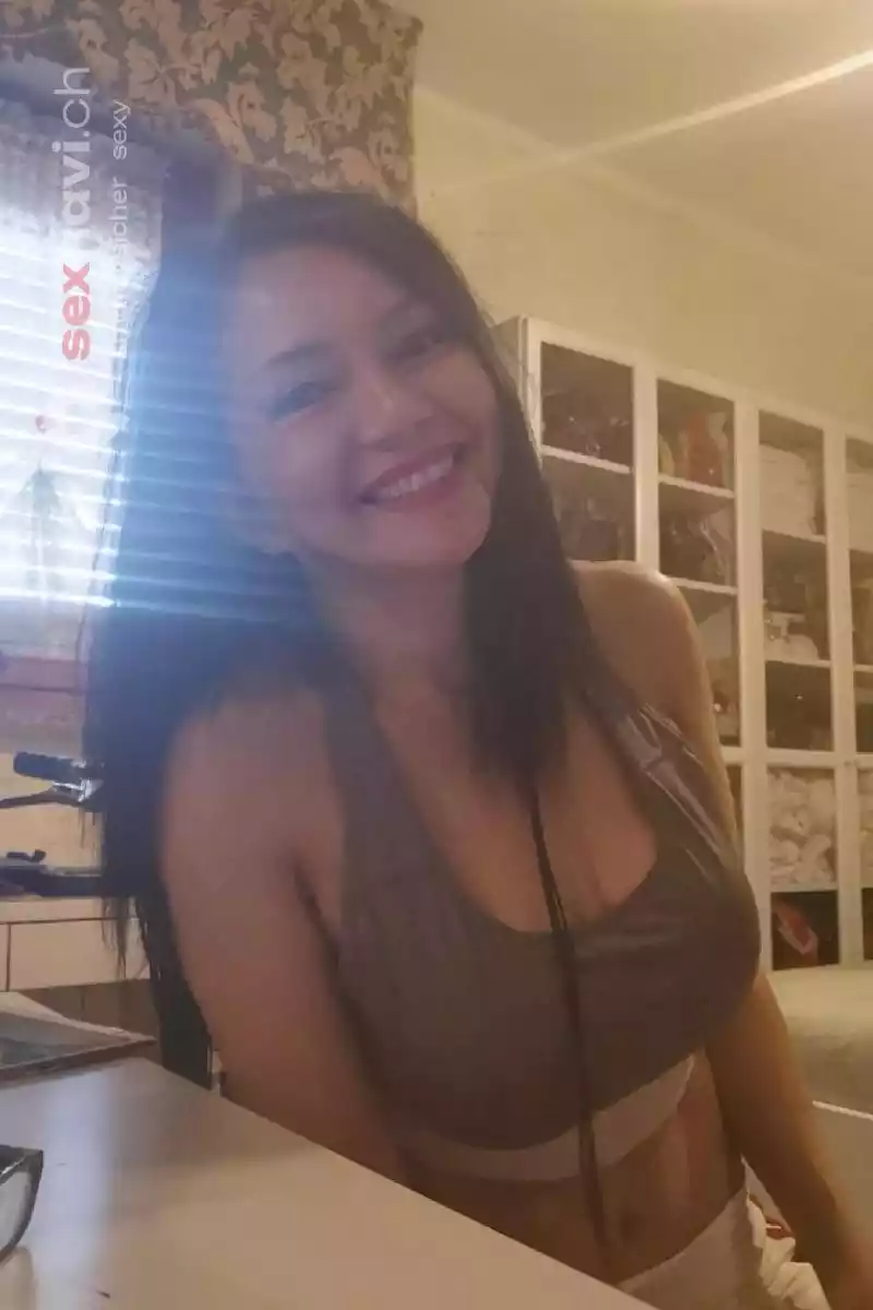 Privat LUCKY Thai sexy & immer geil Basel, Basel, Aargau, Deutschland, Schweiz