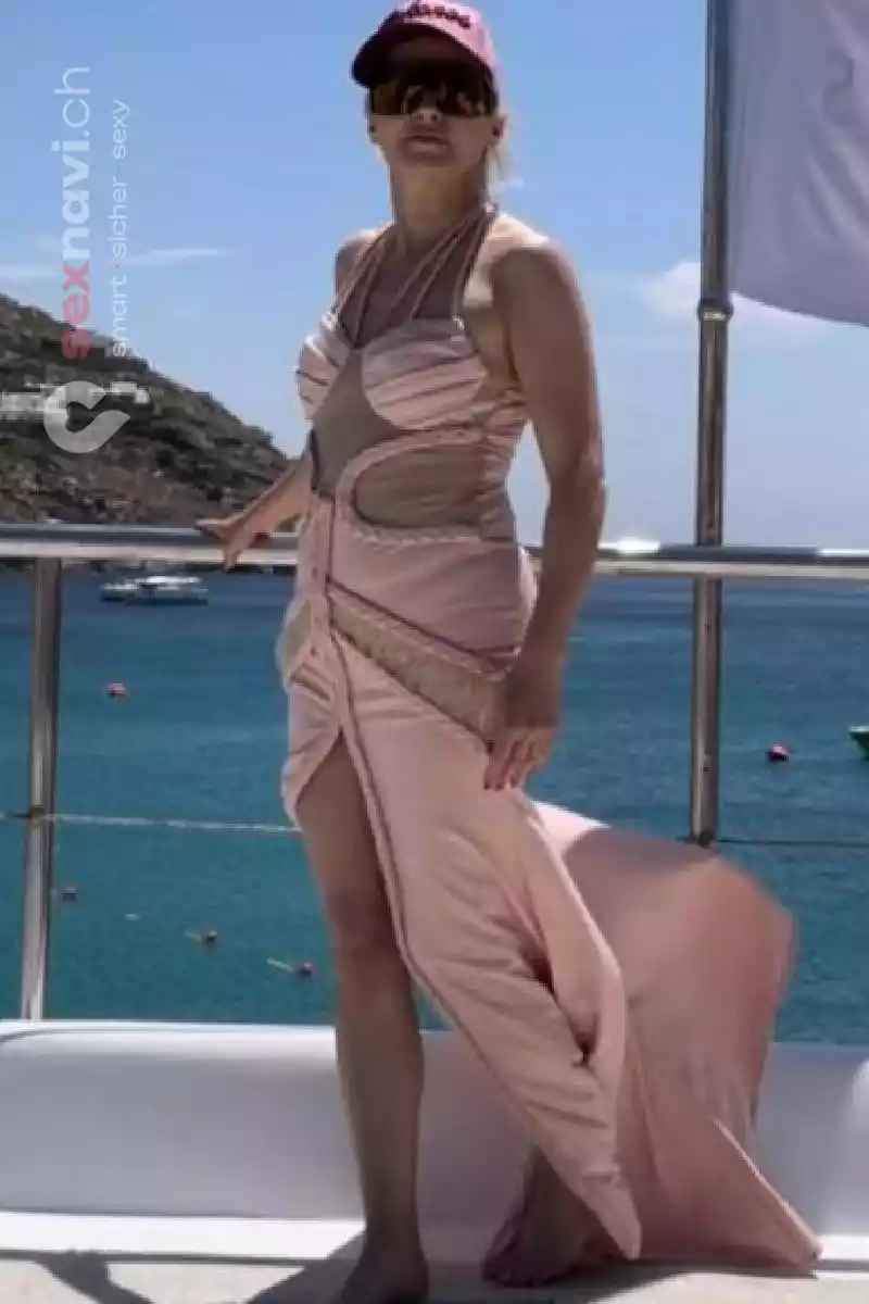 Lady Aurelia 👠 SM / Fetisch / Softerotik Glarus, Liechtenstein, Graubünden, Landquart, Schweiz