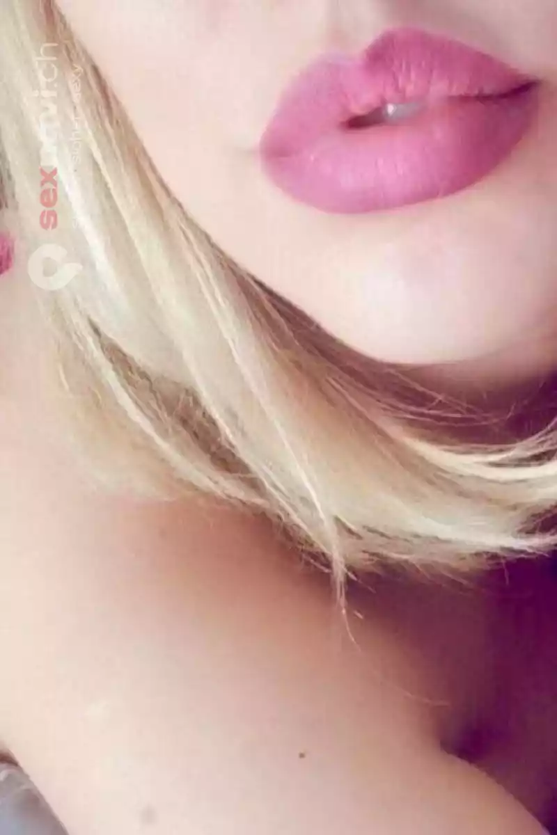 Maria MILF COME IN FACE Waadt, Schweiz, Neuchatel / Neuenburg, Yverdon-les-Bains, Fribourg / Freiburg