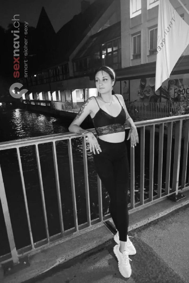 Liza bis 12.5 Skinny xxx M&auml;dchen St.Gallen, &Ouml;sterreich, Thurgau, Schweiz, M&uuml;llheim Dorf
