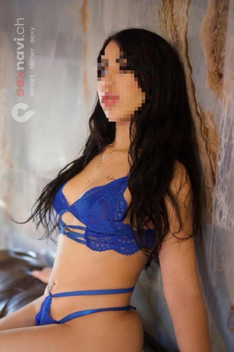 Samira Naturgeil Basel, Basel, Schweiz