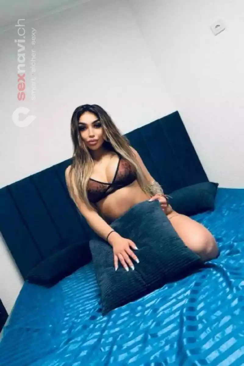 Rebecca 🔱🔱   Castello 🔱 🔱 Schweiz, Luzern , Brunnen, Schwyz