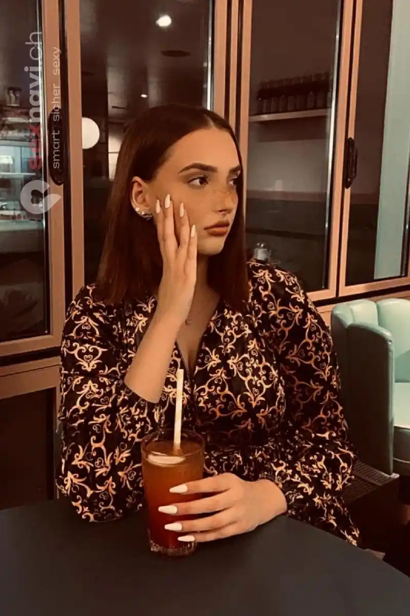 Edisa Albanerin Z&uuml;rich Umgebung, Z&uuml;rich Stadt, Schweiz, St. Gallen