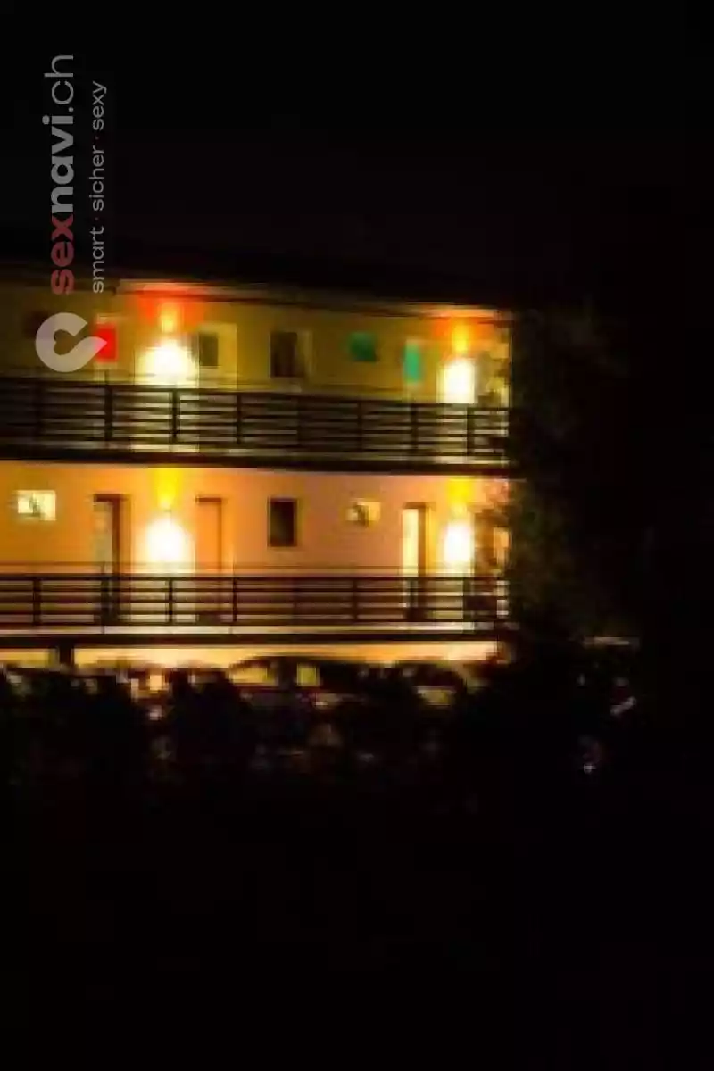 Motel PARADISO Selbständig arbeiten ! Bern Stadt, Basel, Zürich Stadt, Schweiz, Lätti