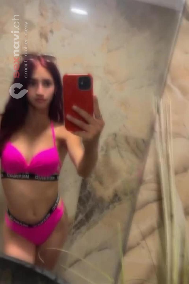 SKINNY-LENA Brandheiss... Erotische Massagen Zürich Umgebung, Schaffhausen, Zürich Stadt, Schweiz, Thayngen