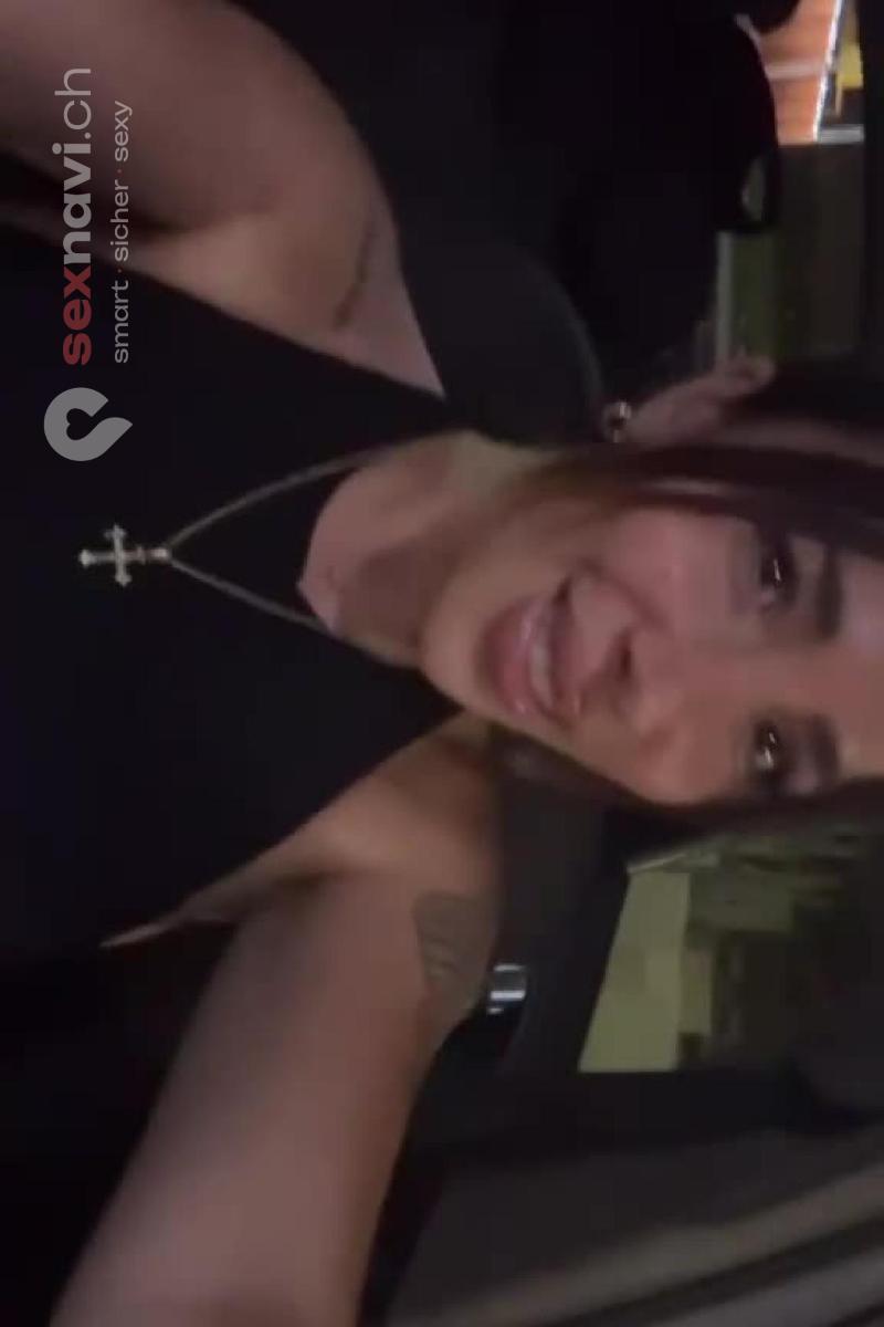 Paula GFE Squirting Basilea, Basilea, Germania, Svizzera tedesca