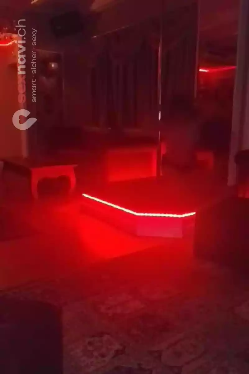 ZEYNEP 19 Jahre und Anfängerin Escort Service Basel, Basel, Schweiz