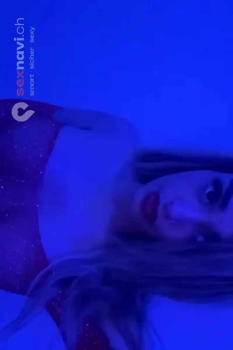 Lydia Désir Passion Liberté Küssen Waadt, Deutschland, Schweiz, Roche VD