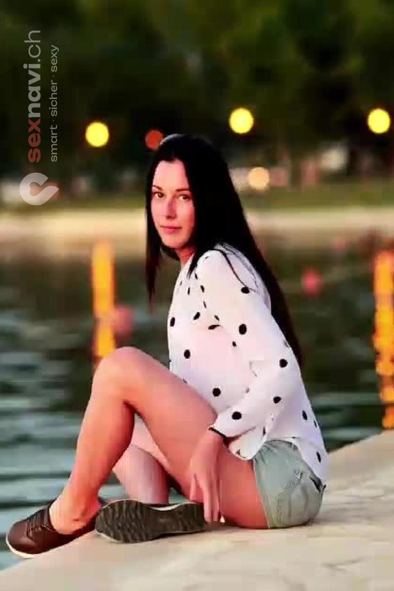 Malena Carol Jones Girl Spanking (aktiv) Zürich Umgebung, Schlieren, Zürich Stadt, Schweiz, Schwyz