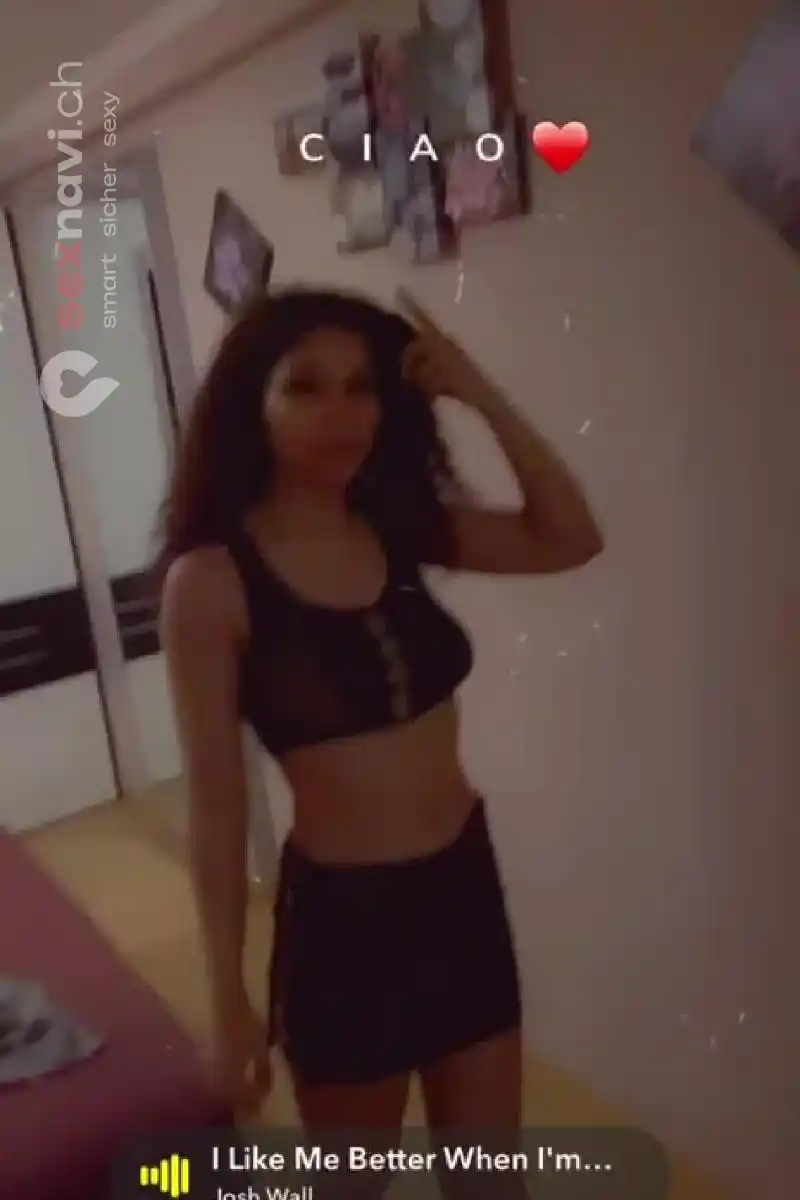 Teeny Nelly xxx neue Teeny Hodenmassage St.Gallen, Österreich, Thurgau, Schweiz, Müllheim Dorf