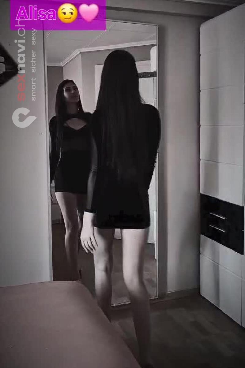 Alisa SKINNY TEENY GIRL Hodenmassage St.Gallen, Österreich, Thurgau, Schweiz, Müllheim Dorf