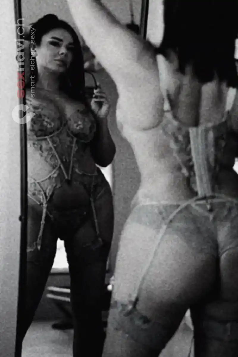 Nikolett Privat und Diskret in Zug Striptease/Lapdance Zug, Chur, Schweiz